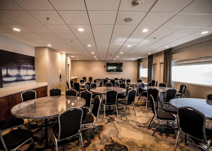 Hotel Indigo Harrisburg - Hershey By Ihg