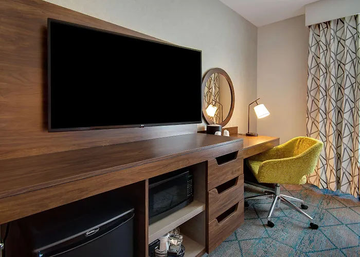 Hampton Inn & Suites Sunnyvale-Silicon Valley, Ca