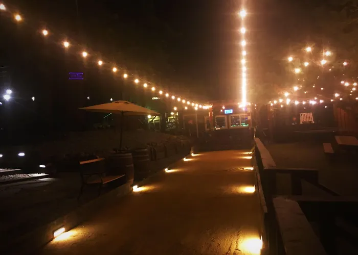 Redwoods River Resort & Campground