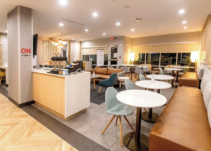 Towneplace Suites By Marriott Conroe
