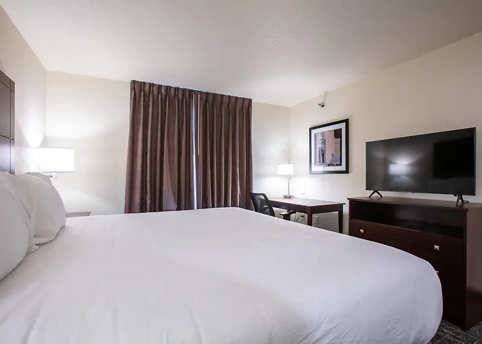 Cobblestone Inn & Suites - Pine Bluffs