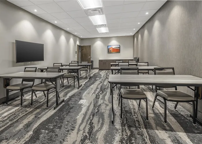 Best Western Plus Lawrenceburg