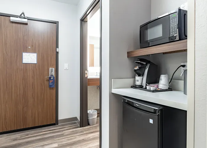 Holiday Inn Express & Suites - Moundsville By Ihg