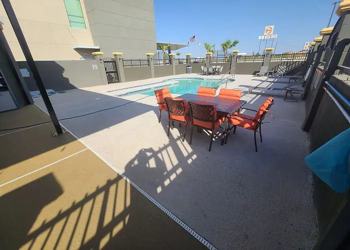 La Quinta Inn & Suites By Wyndham Fort Stockton Northeast