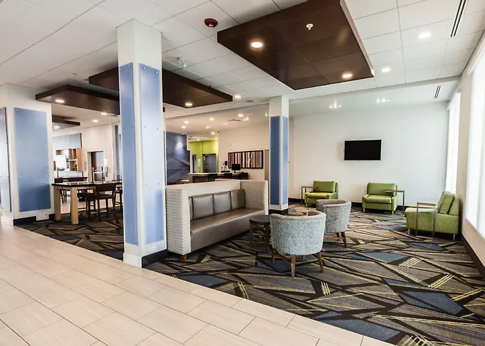 Holiday Inn Express & Suites Edmonton N - St Albert By Ihg