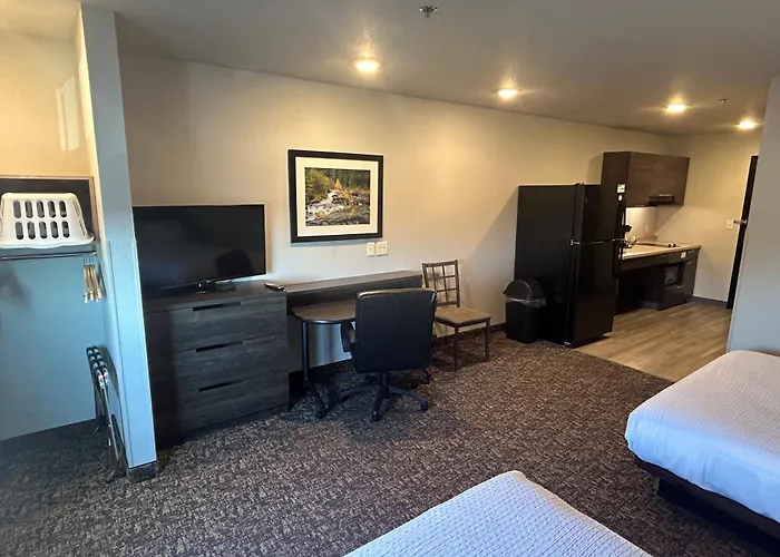 Executive Residency By Best Western Medford