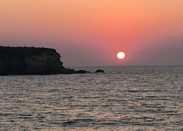 Kouros Village
