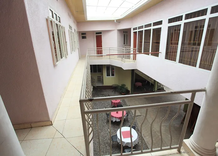 La Voisina Hotel