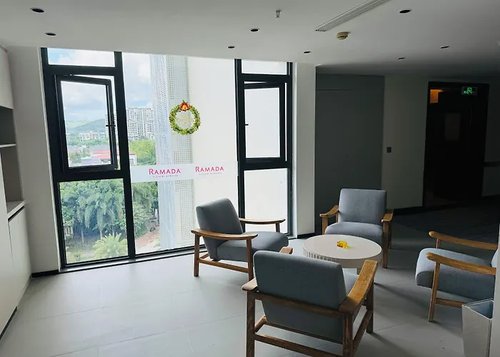 Ramada Plaza By Wyndham Sanya Bay