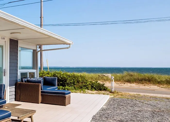 Breakwater Hotel