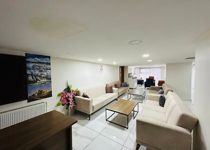 Toprak Hotel