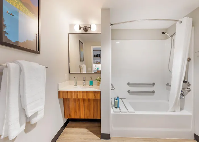 Uptown Suites Extended Stay Tampa Fl - Riverview