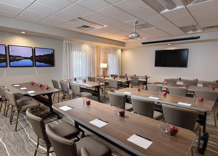 Staybridge Suites - Wisconsin Dells - Lake Delton By Ihg