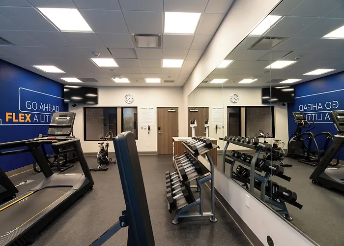 Holiday Inn Express & Suites Murfreesboro West By Ihg