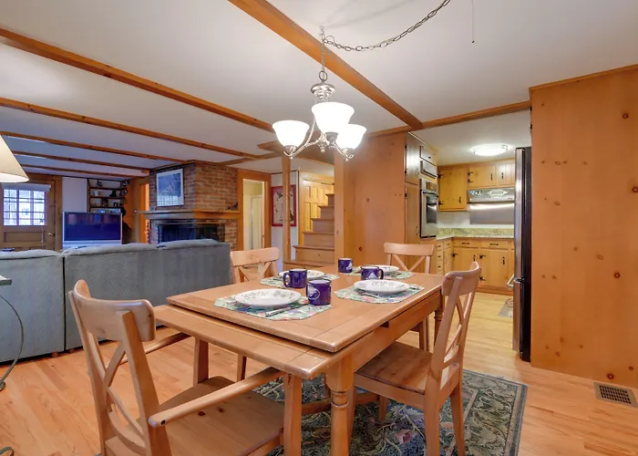 North Conway Home < Walk To Slopes At Cranmore!