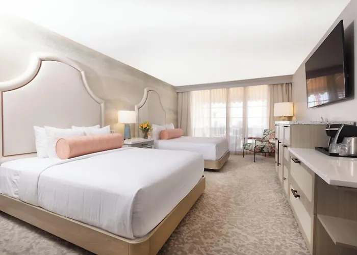 Ocean Club Hotel