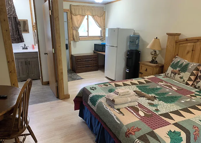 Benzonia Rustic Resort