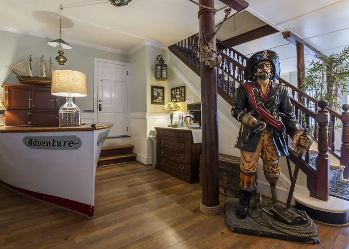 Blackbeard'S Lodge