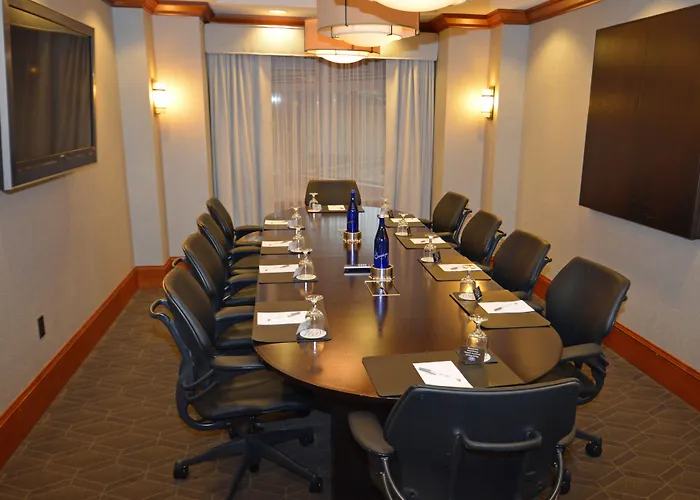 Hampton Inn & Suites Saratoga Springs Downtown