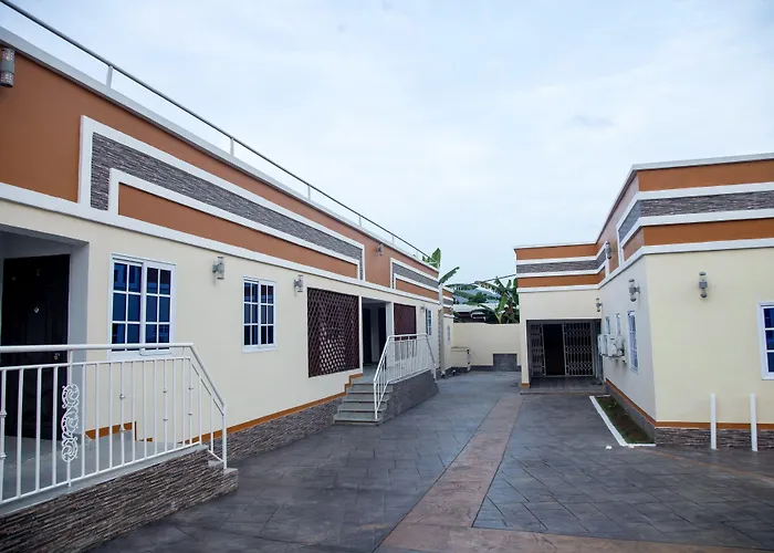 Brymac Hotel