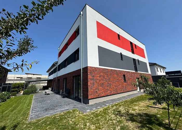 Ayhan Hotel