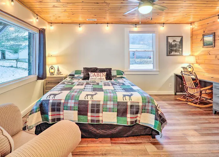 Mountain Retreat < 4 Mi To Downtown Boone!