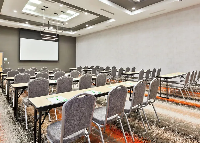 Holiday Inn & Suites - Toledo Southwest - Perrysburg By Ihg