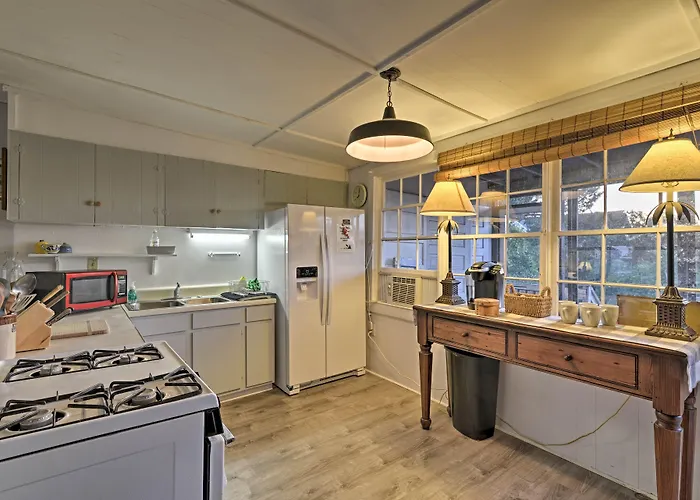 Pawleys Island House, - Steps To Beach & Creek!