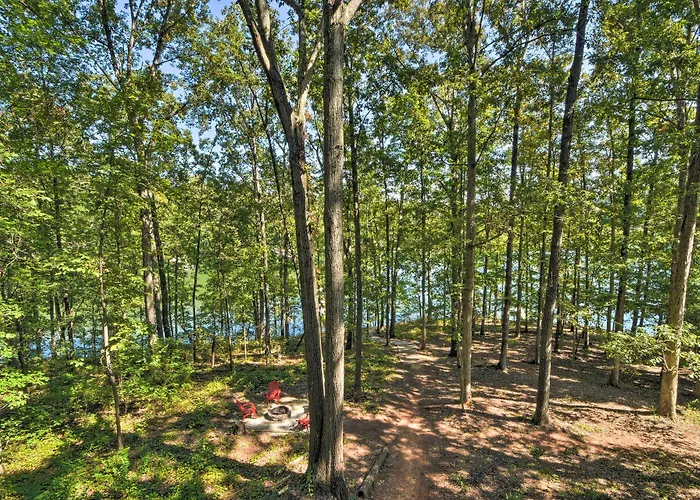 Lake Hartwell Home W/ Dock < 10 Miles To Clemson!