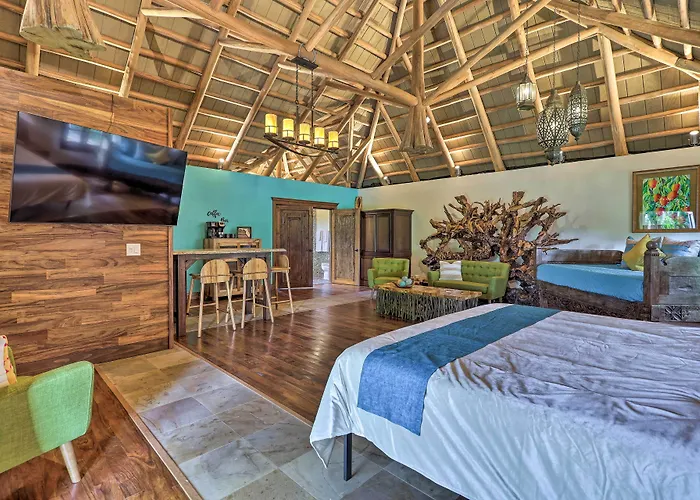 'Bali House' Tranquil Merritt Island Oasis!