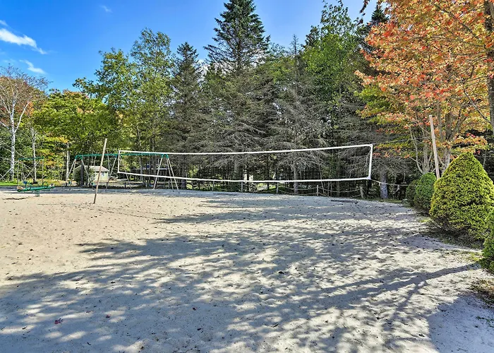 Pocono Lake Paradise W/ Private Beach & Dock!