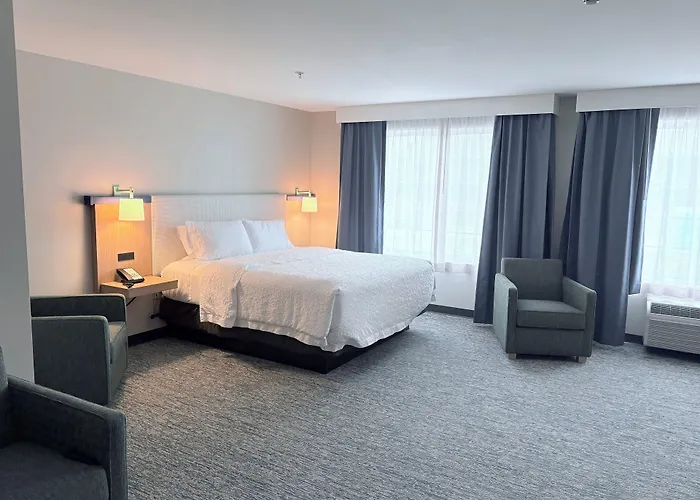 Garner Hotel Mahwah By Ihg