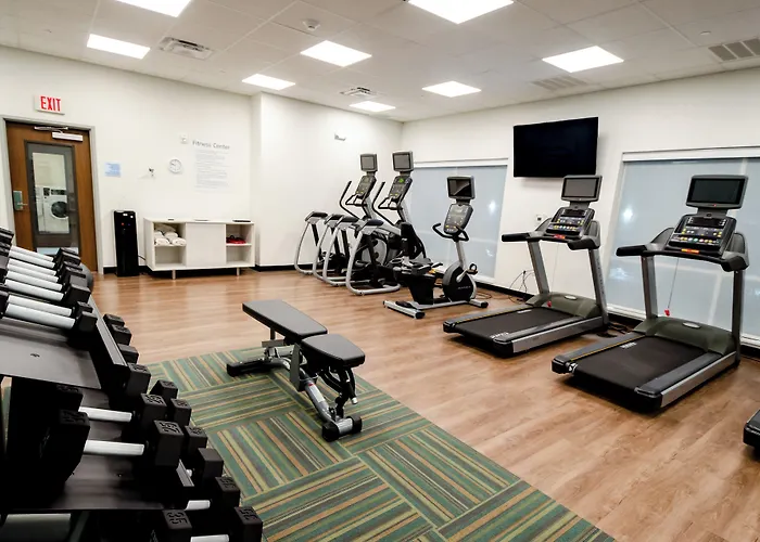 Holiday Inn Express & Suites Taylor By Ihg