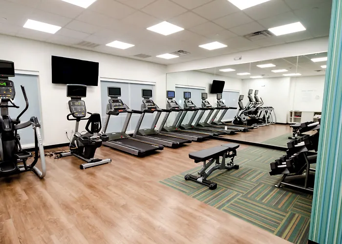 Holiday Inn Express & Suites Taylor By Ihg
