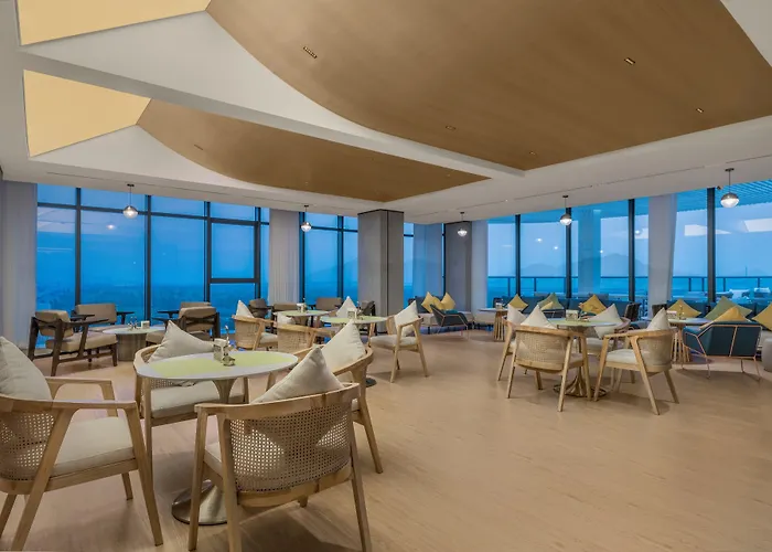 Holiday Inn Express Jiangmen Yinhu Bay By Ihg