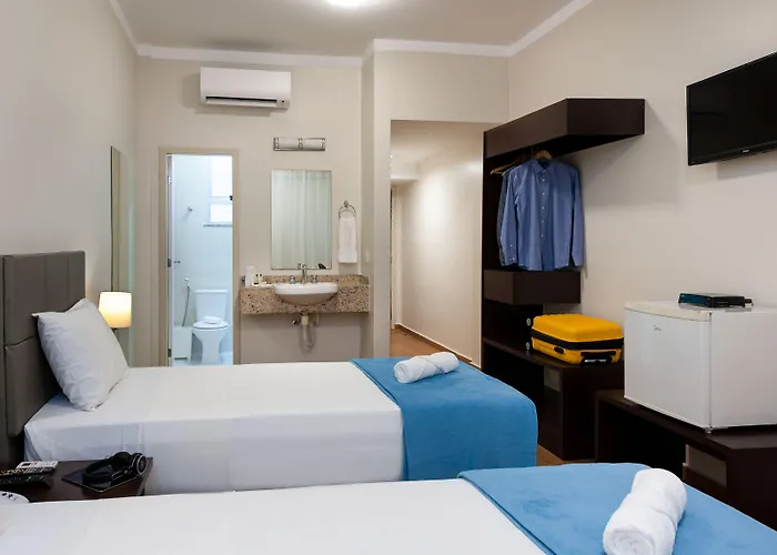 Mural Living Hotel Manaus