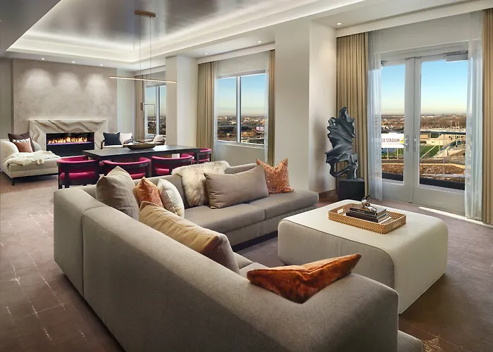 Omni Viking Lakes