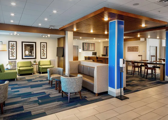 Holiday Inn Express & Suites - Bend South By Ihg