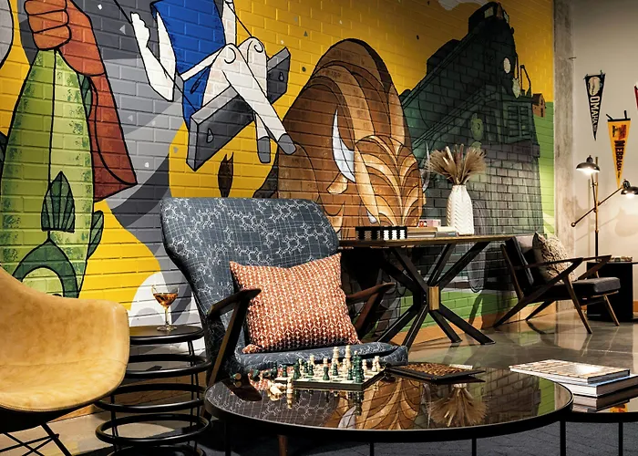 Moxy Omaha Downtown