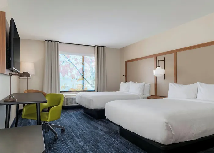 Fairfield By Marriott Inn & Suites Norfolk