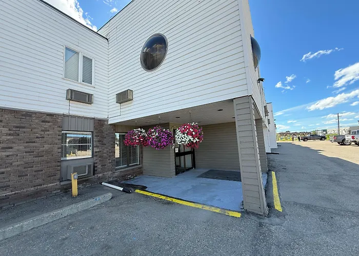 Anavada Inn & Suites - Grande Prairie
