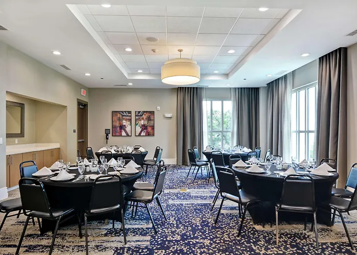 Hilton Garden Inn Biloxi
