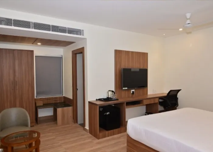Hotel Sharda Residency