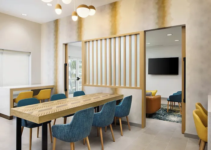 Towneplace Suites By Marriott Plant City