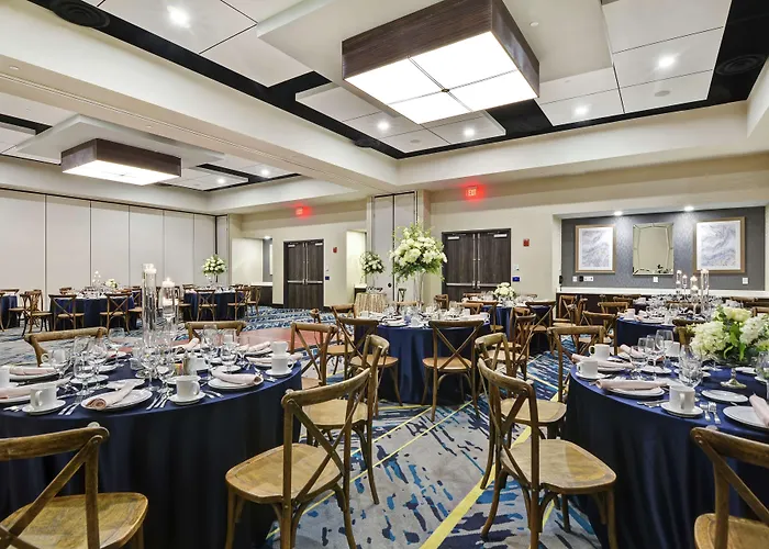 Embassy Suites By Hilton Plainfield Indianapolis Airport