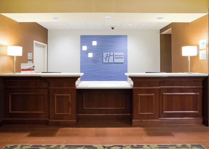 Holiday Inn Express & Suites Willmar By Ihg