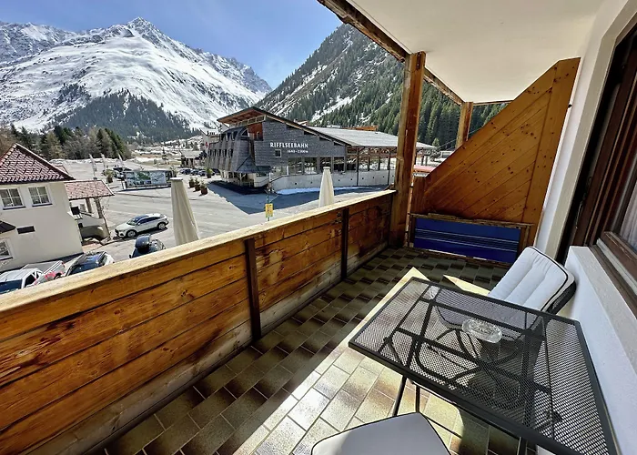 Hotel Zirbenhof