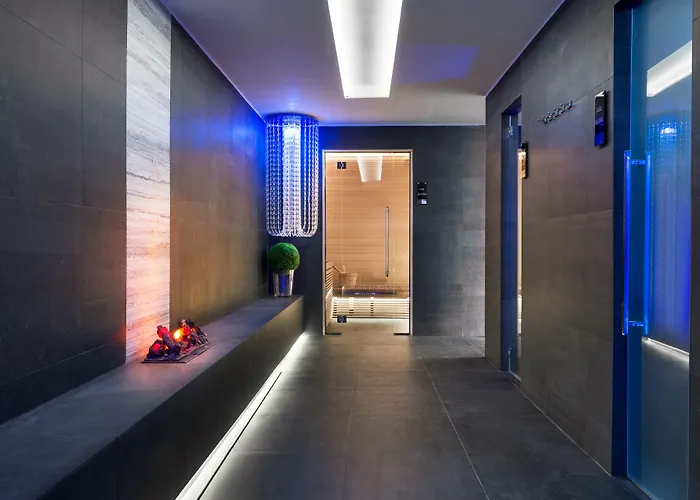 Lhp Napoli Palace & Spa