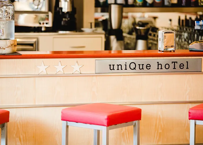 Unique Hotel