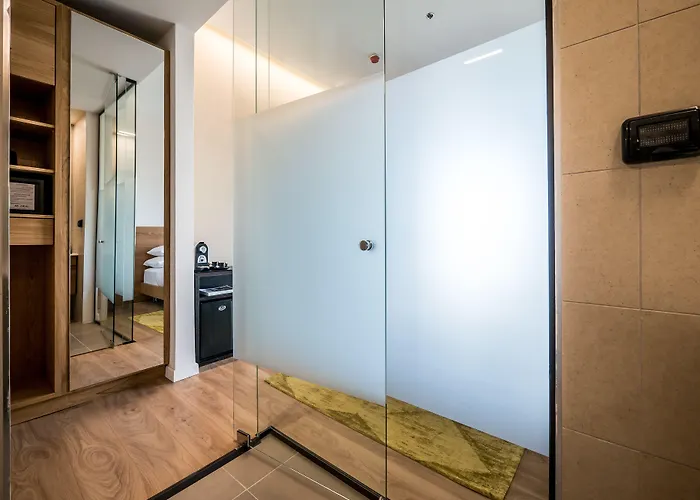 Schumacher Hotel Haifa
